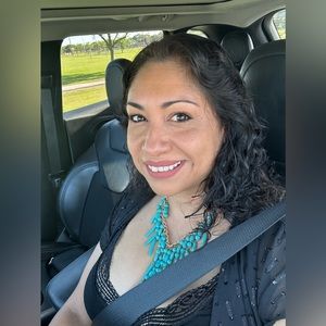 Meet your Posher, Elsa